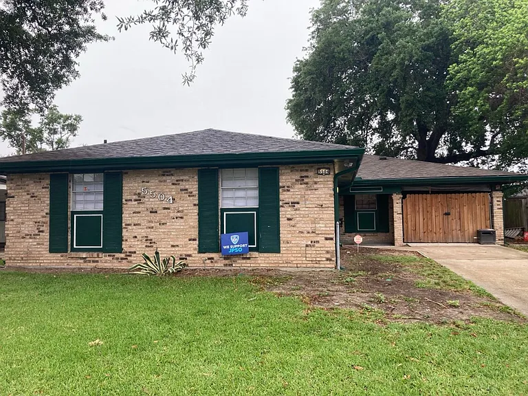 5504 Randolph St — Photo 1