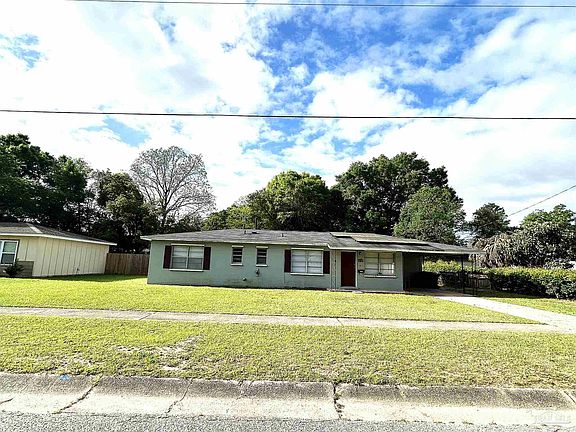 3rd image of 232 Broussard St