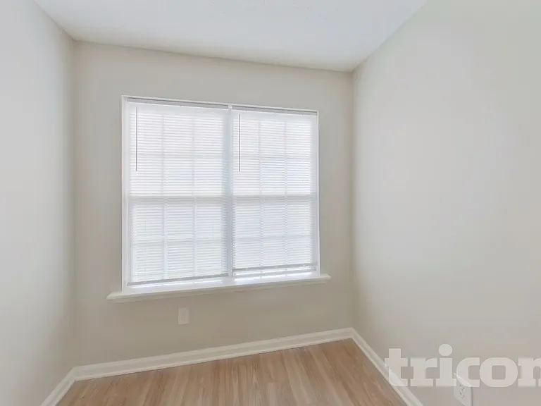 163 Brooksong Dr — Photo 5