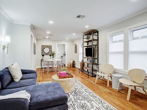 5th image of 1501 Ashland St