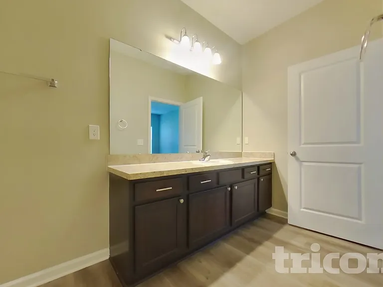 16517 Cherry Landing Dr — Photo 9