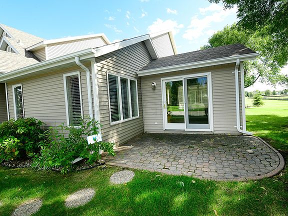 2nd image of 3599 Meadow Dr