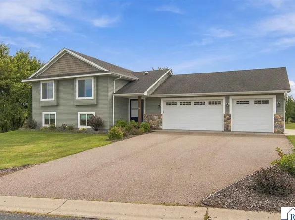 822 Deer Path, Montgomery, MN 56069