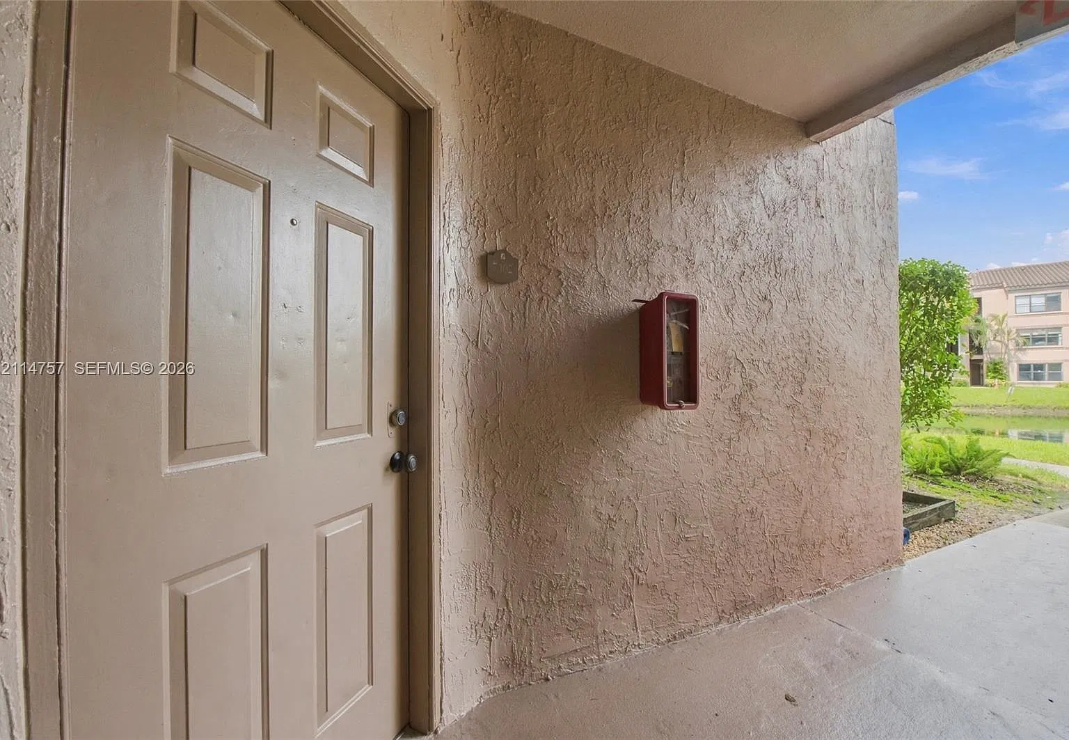 2946 S University Dr — Photo 3