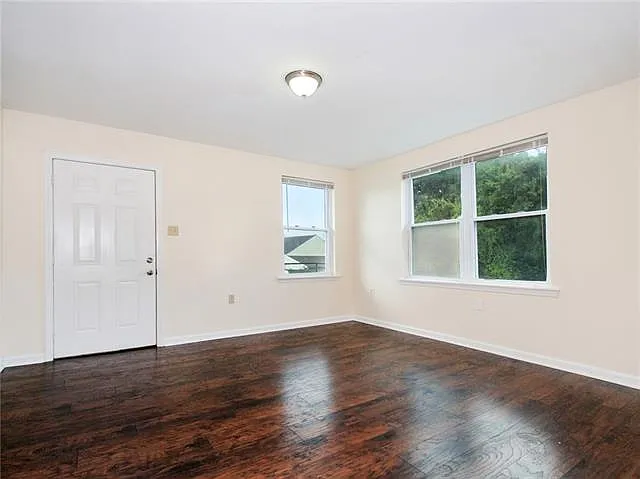 1325 Marigny St #2 — Photo 7