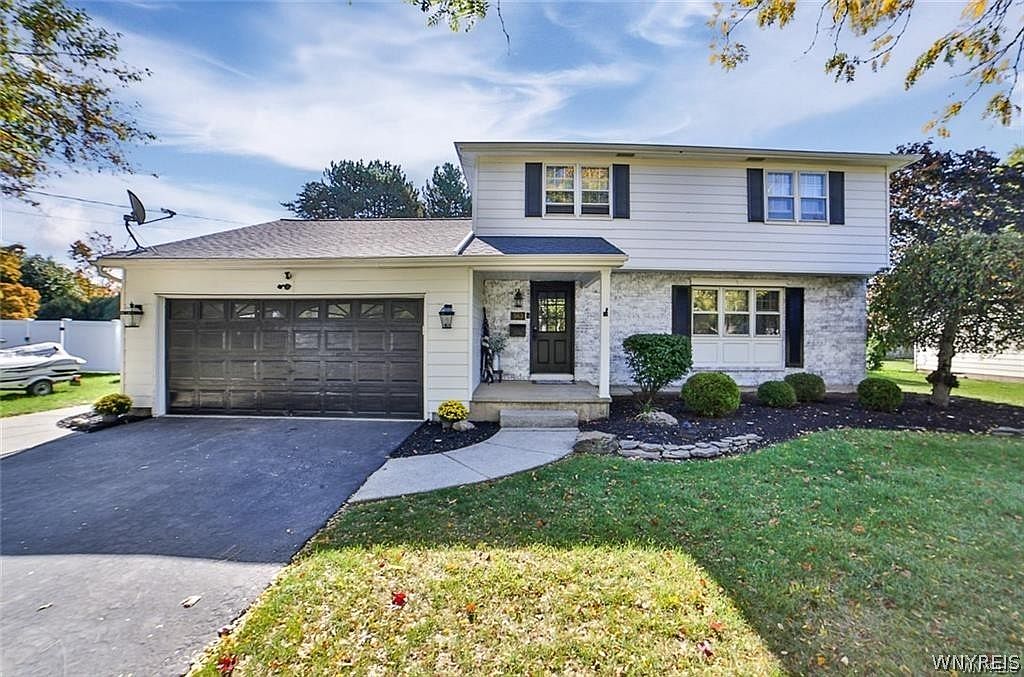 563 Lockport St, Youngstown, NY 14174 | MLS #B1673810 | Zillow