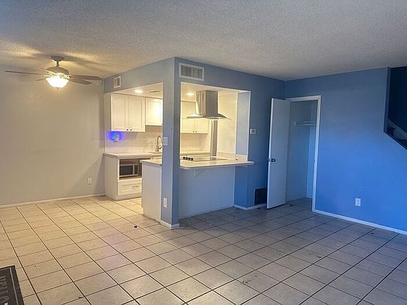 3rd image of 4264 N 82nd St
