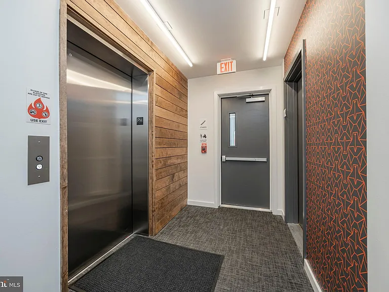 1501 N 31st St #Penthouse 3 — Photo 24