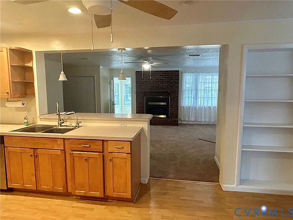 5th image of 1811 Convair Ln