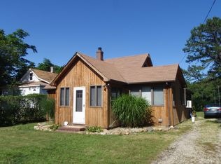 78 Bay Ave, Flanders, NY 11901