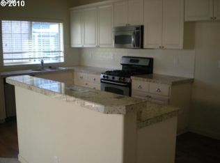 637 NW Adwick Dr, Hillsboro, OR 97006