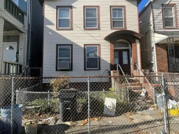 182 Summer Ave, Newark City, NJ 07104