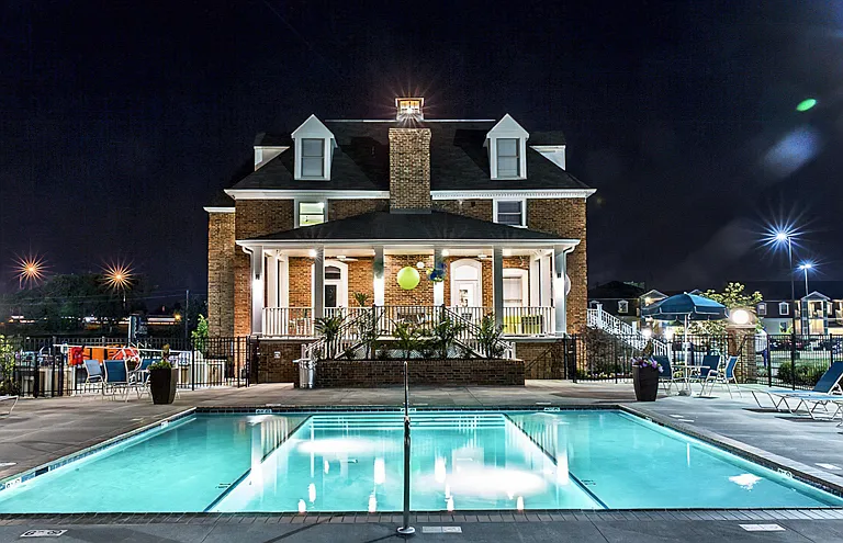 The Champion at Bluegrass Apartments — Photo 29