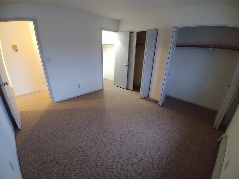 Heritage Apartments — Photo 29