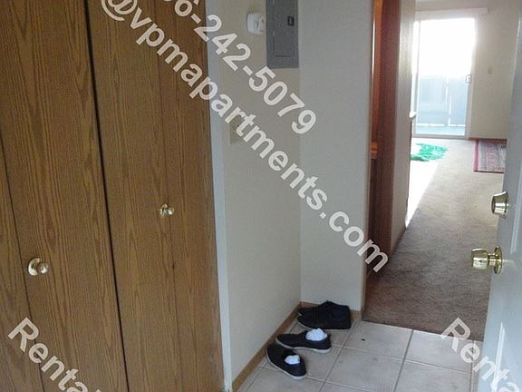 3rd image of 3249 S 160th St APT 105