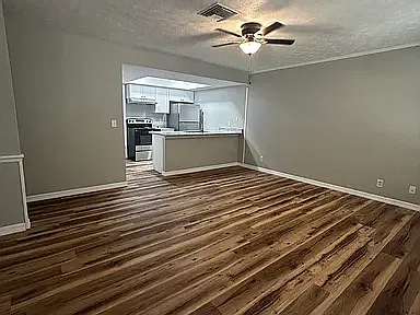 2910 S Coleman Ave #2918 — Photo 2