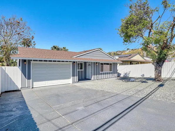 952 Galopago St, Spring Valley, CA 91977