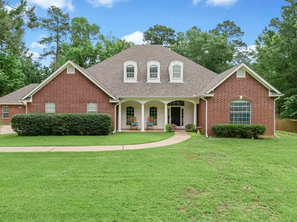 618 Sunnybrook Dr, Longview, TX 75605
