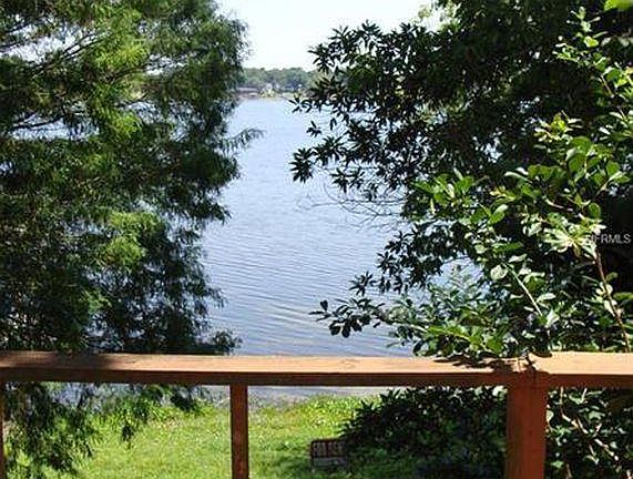 4th image of 302 Overlook Dr