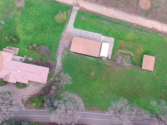 5th image of 3791 Greenstone Rd