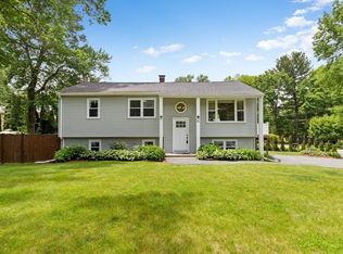 33 Marion St, Wilmington, MA 01887