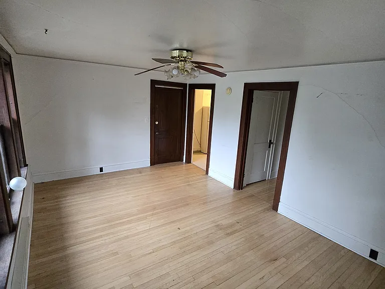 1001 College St N #3 — Photo 2