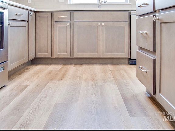 4th image of 5940 S Sturgeon Way