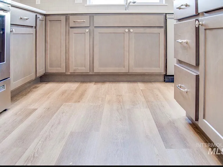 5940 S Sturgeon Way — Photo 4