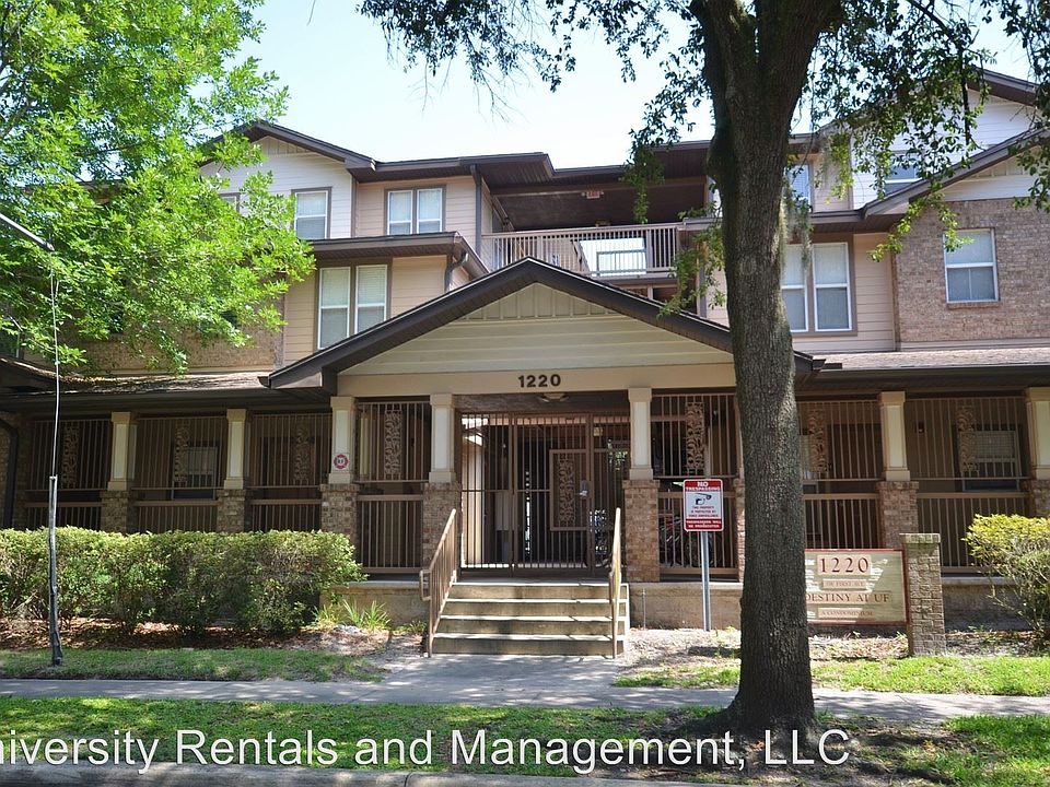 1st image of 1220 SW 1st Ave APT 310