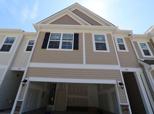 1016 Yatesbury Pl, Morrisville, NC 27560