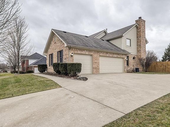 2nd image of 3820 Mesquite Dr