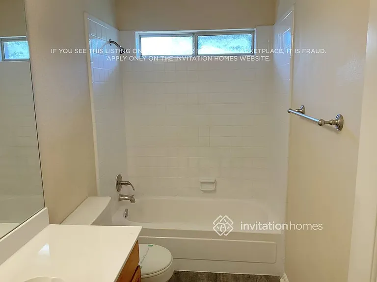 3302 Hunter Cove Dr — Photo 19