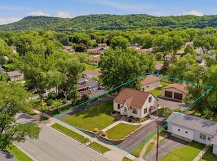 310 9th AVENUE N N, Onalaska, WI 54650