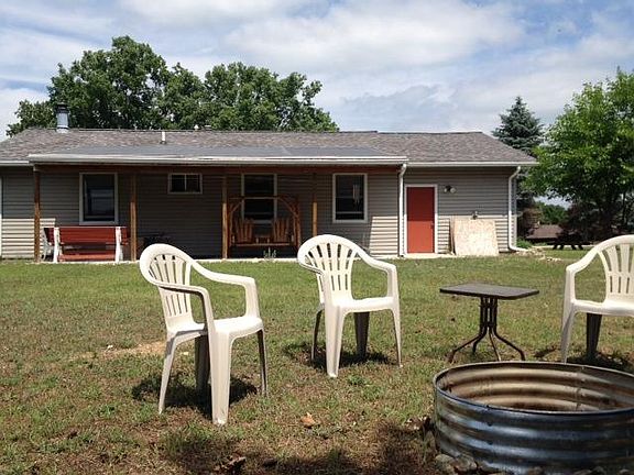 3rd image of 10720 Arrowhead Cir