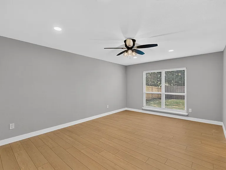 1600 Crimson Ct — Photo 23