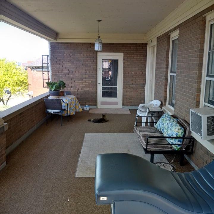 2nd image of 126 E 6th St #3