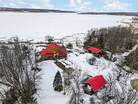 2nd image of 1866 Tay Bay Rd