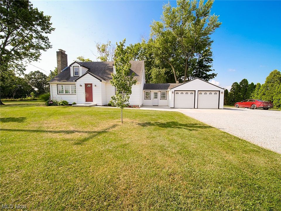 1st image of 14585 Lincoln Way E