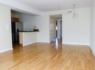 516 S 12th St #C, Philadelphia, PA 19147
