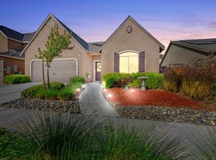 1193 N Academy Dr, Hanford, CA 93230