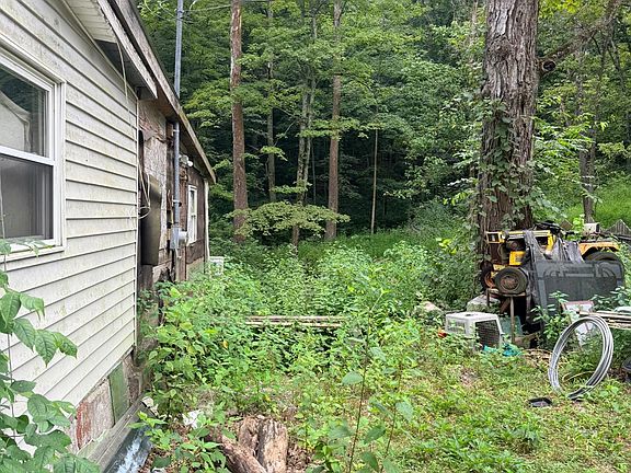 3rd image of 73 Sand Run Rd