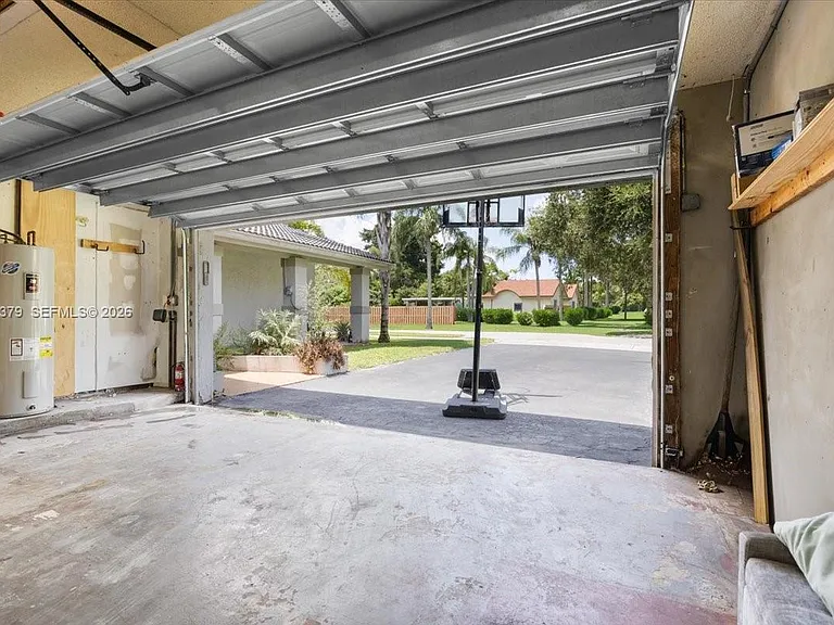 4201 W Sailboat Dr — Photo 35