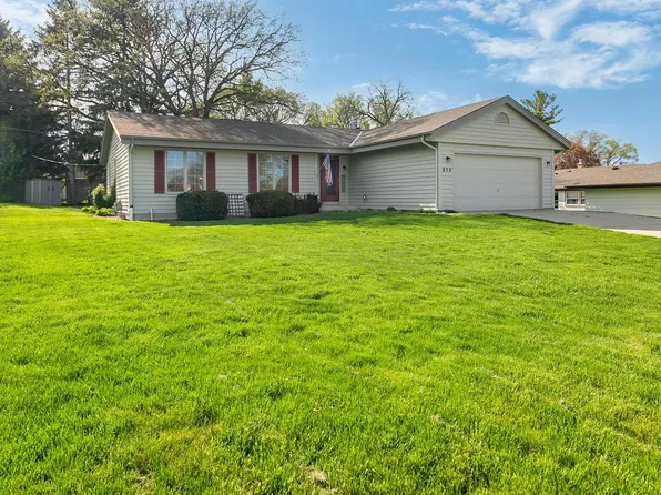 935 South 124th STREET, Brookfield, WI 53005