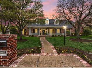 2040 Clover Rdg, Mcgregor, TX 76657