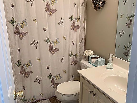 2nd image of 1200 Woodbridge Trl