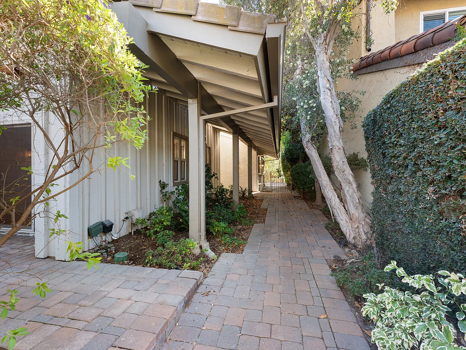 2 bed, 1592 sqft, $7,500 — Photo 4