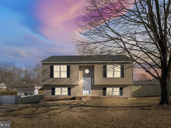 10705 Willow Ct, Fredericksburg, VA 22407