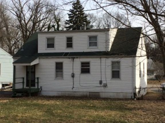 2nd image of 6853 Berkridge Ct
