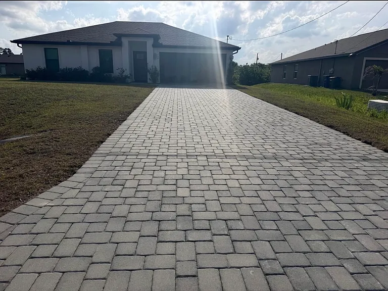 150 Blackstone Dr — Photo 14