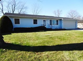 1615 Hobart St, Grinnell, IA 50112